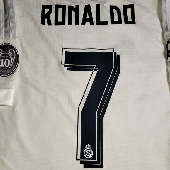 Cristiano Ronaldo Real Madrid 2015 2016 UEFA FINAL Home Soccer Jersey Shirt L - Picture 4 of 10